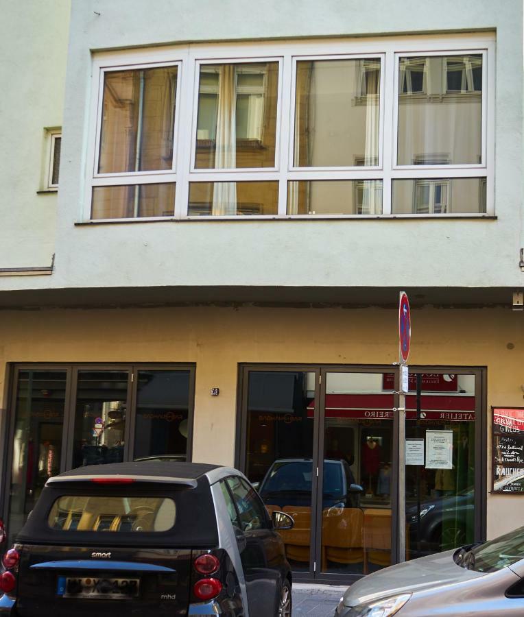 Perfectly Downtown / Mitten im Geschehen Wiesbaden Exterior foto